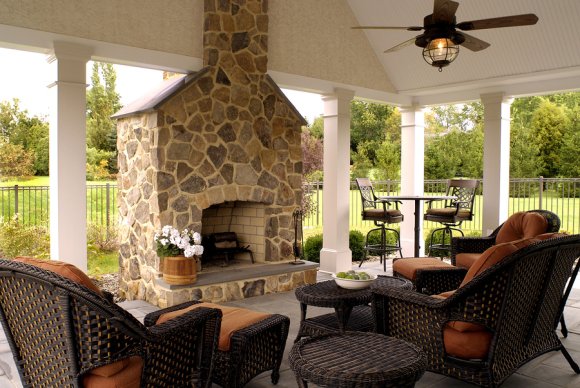 Extend your Outdoor Living Space in Phoenix, AZ